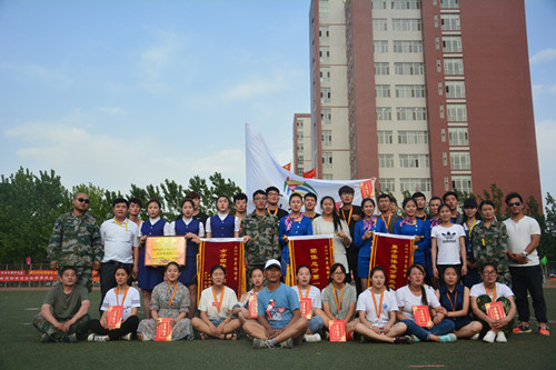 热烈祝贺艺术学院荣获2017年度春季运动会团体总分第一名
