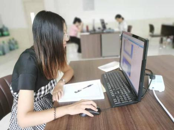 UG环球官方网2021年暑假教师培训简报（三）
