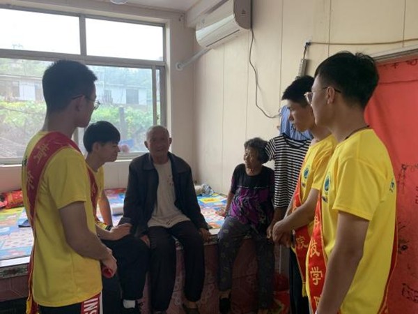 体验省情·服务群众—UG环球官方网开展2021年暑期“三下乡”社会实践活动