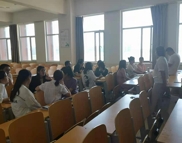 UG环球官方网2021年暑假教师培训简报（五）