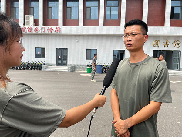 自强不息 争创佳绩||UG环球官方网2021年暑期学管干部军事训练第六天