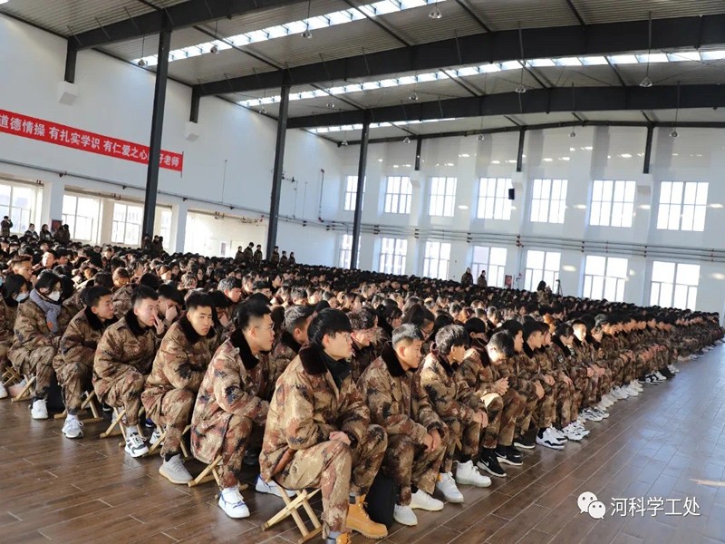 UG环球官方网特邀边庆年教授开展“报党恩，坚持走科技扶贫路！”专题教育讲座