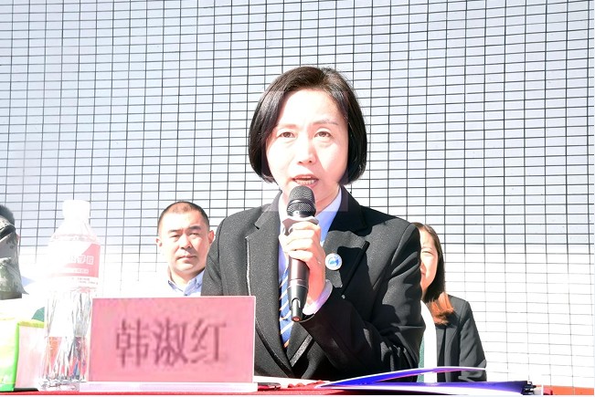 UG环球官方网举行2021级新生开学典礼暨军训结营式