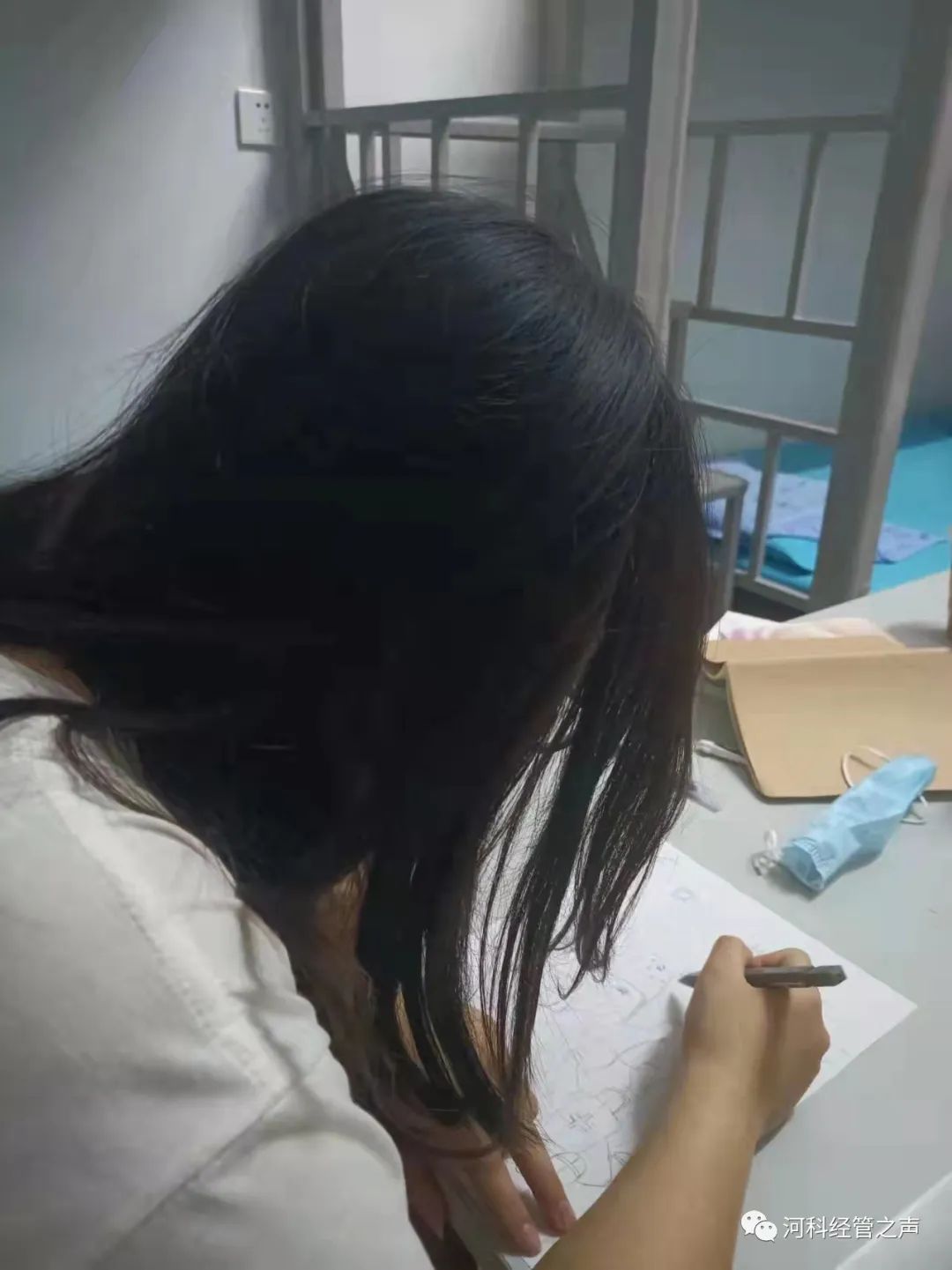 UG环球官方网//经济管理学院//同气连枝 共盼春来（1）