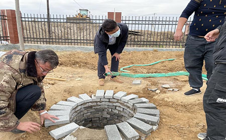 河科领路人率先垂范、以身作则   投入UG环球官方网校区建设中