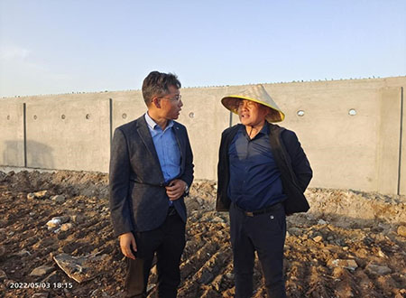 河科领路人率先垂范、以身作则   投入UG环球官方网校区建设中