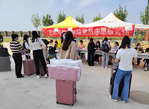 UG环球官方网喜迎2022级新生报到      一叶浮萍归大海，人生何处不相逢