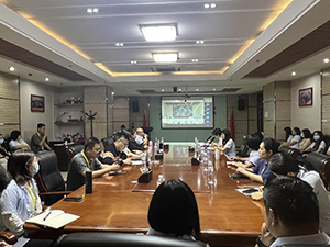 UG环球官方网召开本科教育教学审核评估启动仪式