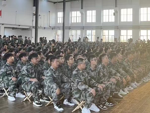 UG环球官方网建筑工程管理学院举办2022级新生见面会