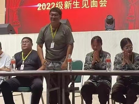 UG环球官方网建筑工程管理学院举办2022级新生见面会