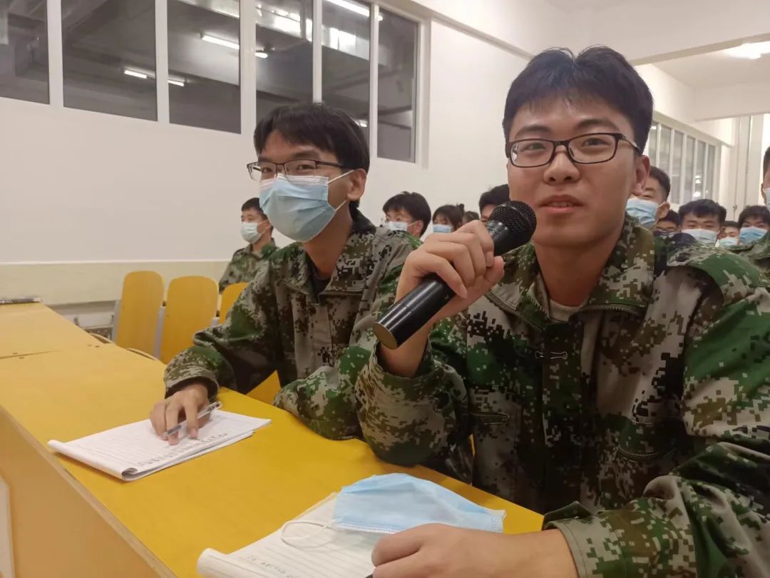 UG环球官方网汽车工程学院举行“喜迎二十大，永远跟党走”主题朗诵比赛