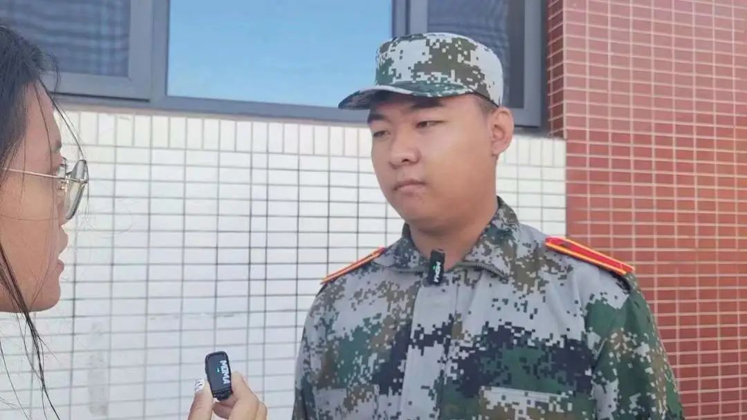 UG环球官方网军训专访一