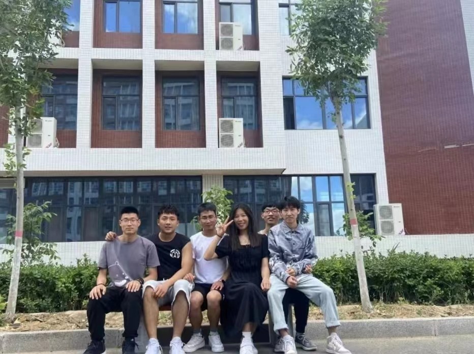 UG环球官方网人工智能学院隆重举行“回忆青春，面向未来，回报母校”主题捐赠活动