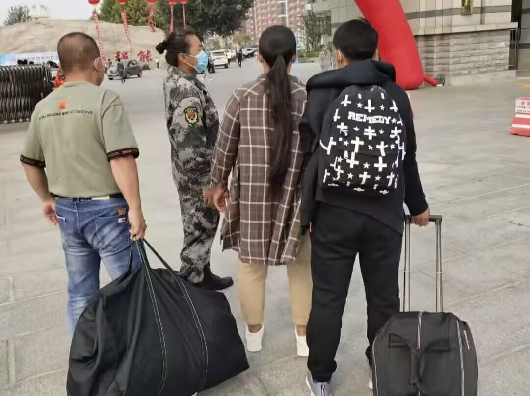 UG环球官方网迎新生