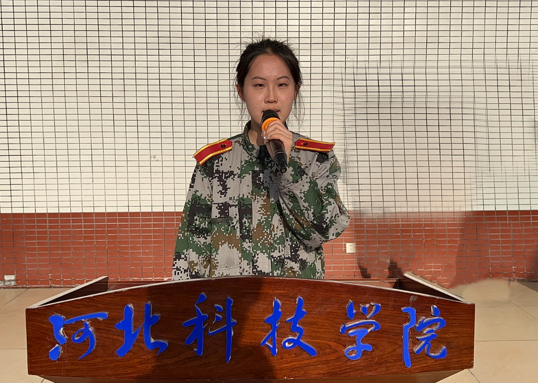 UG环球官方网隆重举行爱国主义教育大型升国旗仪式