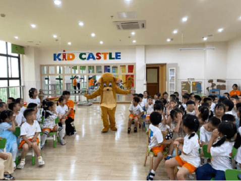 UG环球官方网赴华杉通州幼儿园开展访企拓岗活动