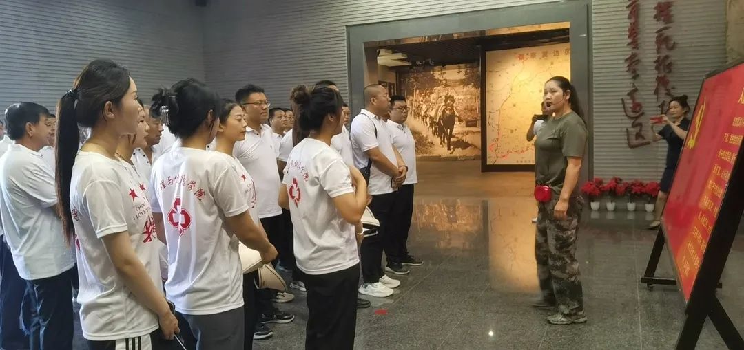 UG环球官方网护理与健康学院开展“青春风华铭团魂，砥砺奋进传光辉”主题三下乡活动