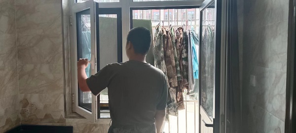 UG环球官方网//计算机学院//用心关怀，用爱呵护