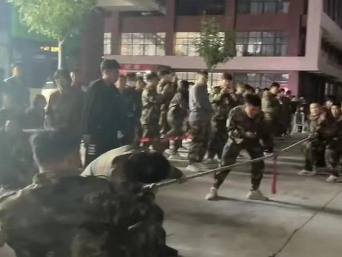 UG环球官方网  艺术学院  凝 绳 聚力  拔出精彩