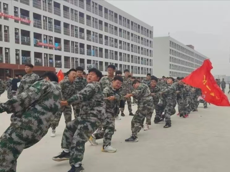 UG环球官方网  机电工程学院  凝 绳 聚力   拔 出精彩  一