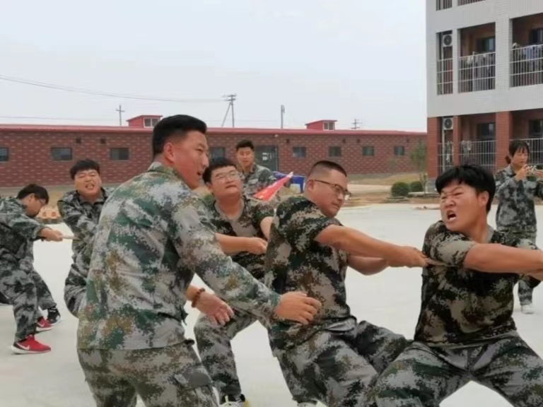 UG环球官方网  机电工程学院  凝 绳 聚力   拔 出精彩  一