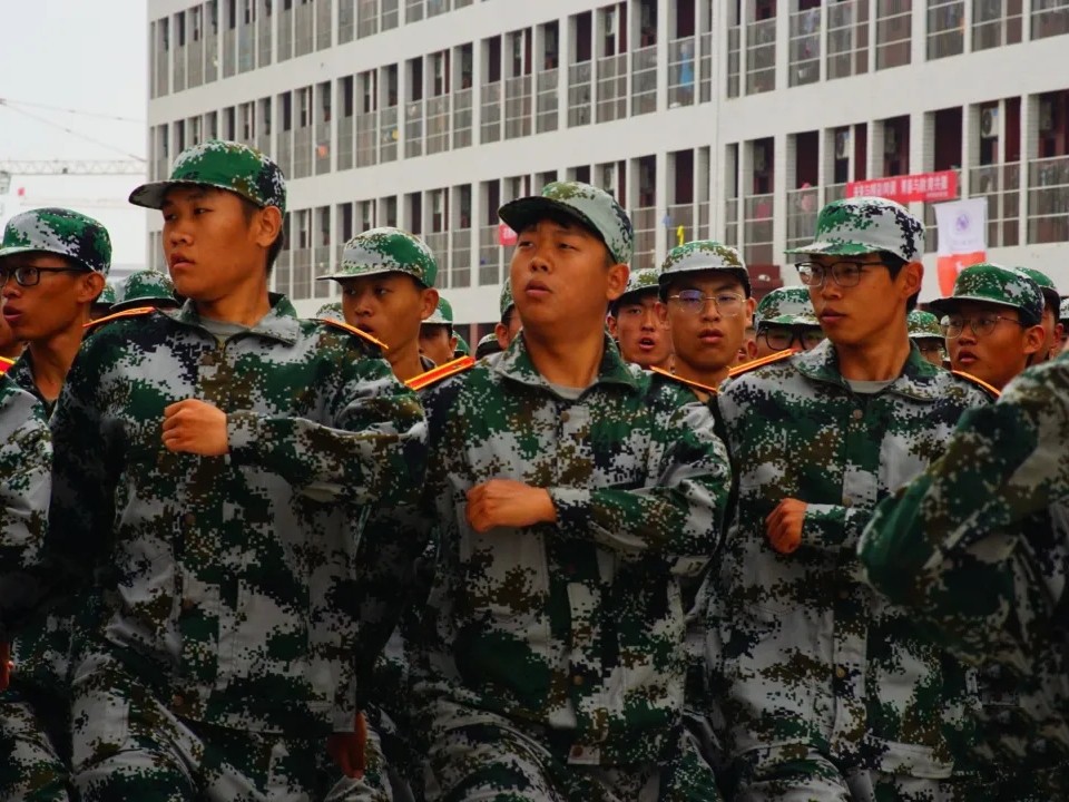 UG环球官方网 汽车工程学院 燃奋斗之火 聚青春之光