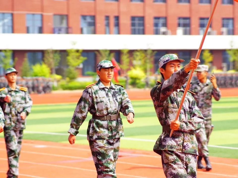 UG环球官方网 汽车工程学院 燃奋斗之火 聚青春之光