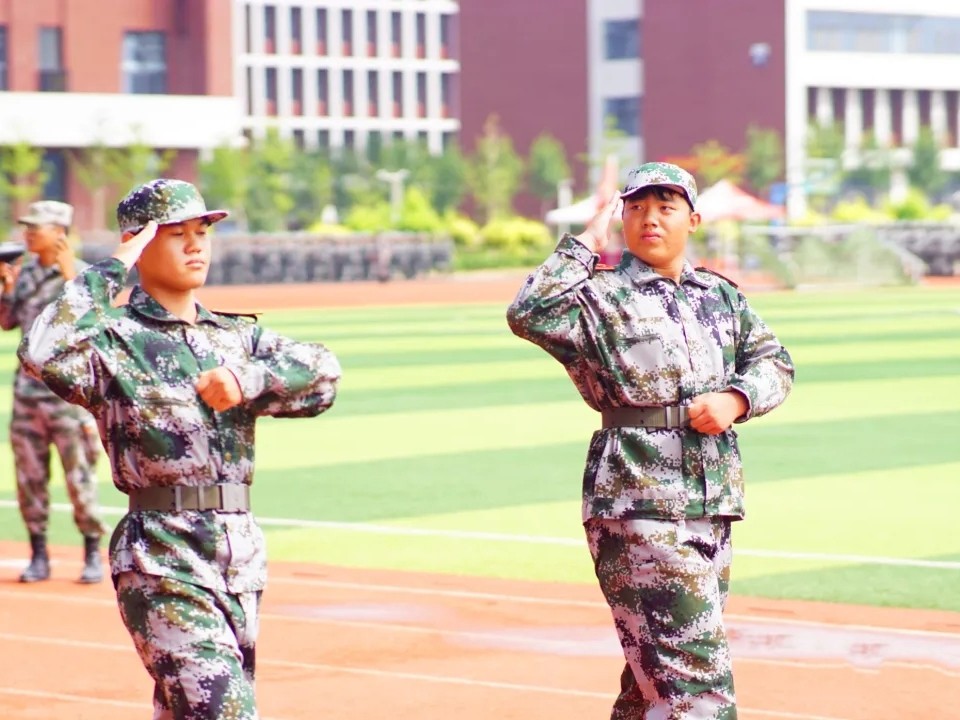 UG环球官方网 汽车工程学院 燃奋斗之火 聚青春之光