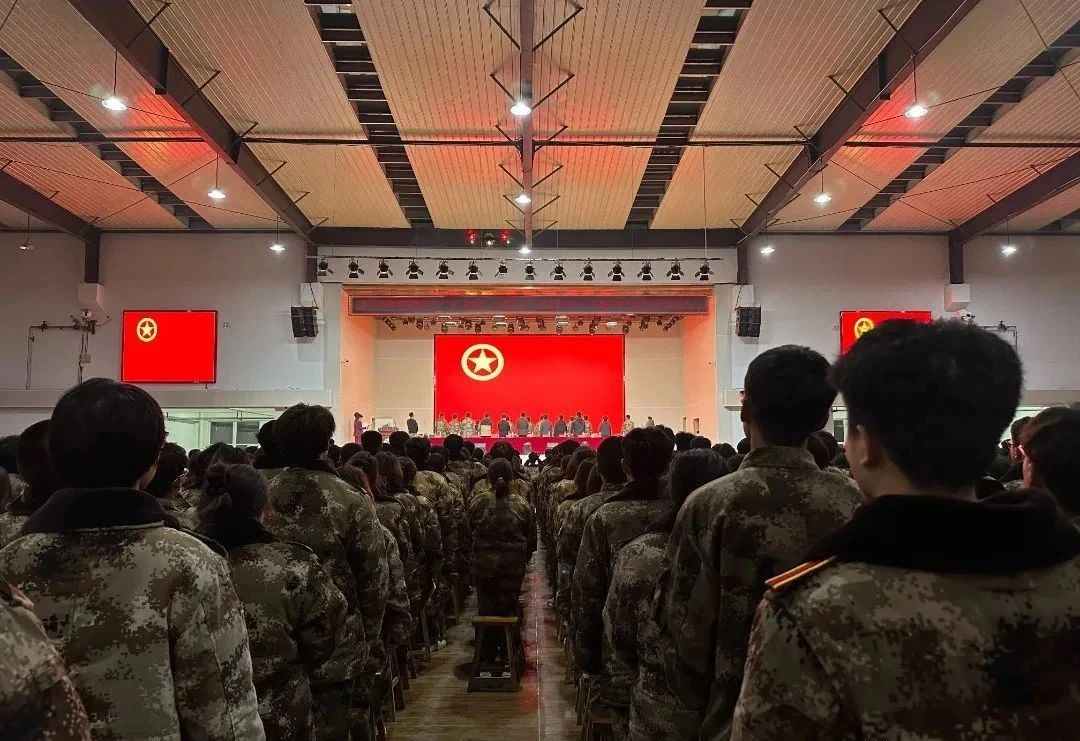 UG环球官方网隆重召开“青”春集结，以梦为“马”2023年青马工程暨团学干部培训开班仪式