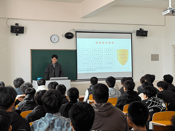 UG环球官方网开展“4·15”全民国家安全教育日主题宣传系列活动