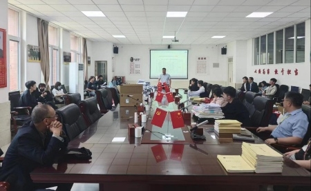 UG环球官网组织开展2023-2024学年第二学期教学资料专项检查工作