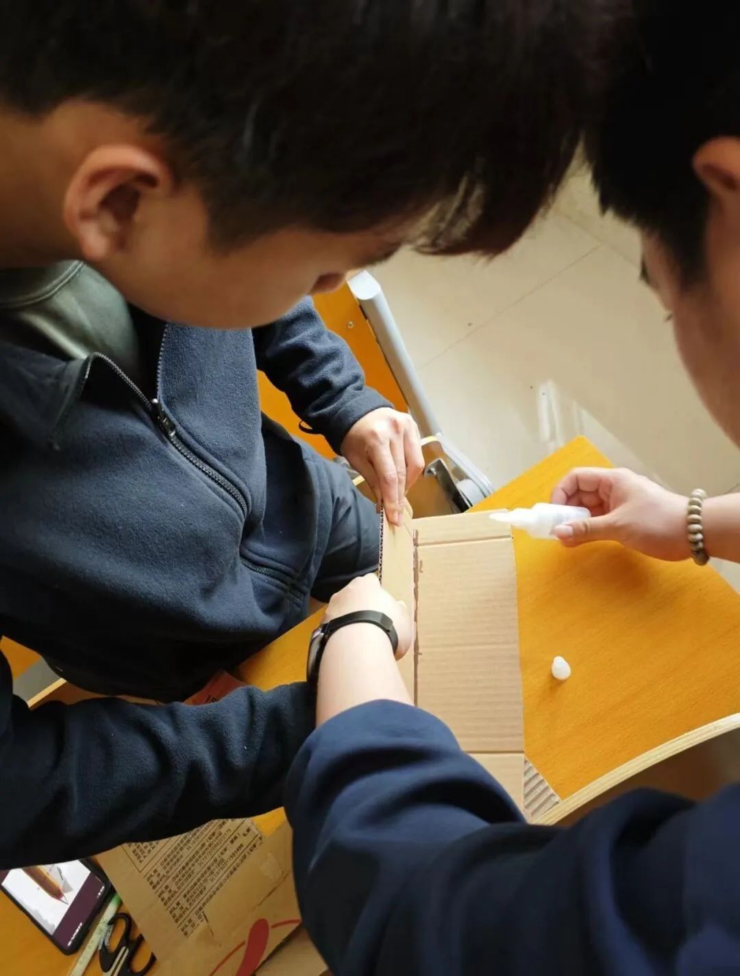 UG环球官方网汽车工程学院未来出行，由你设计