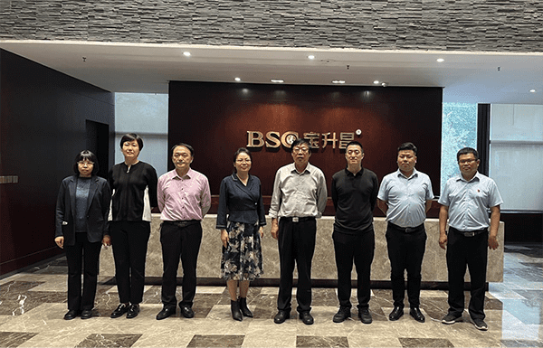 深化政校企联动 访企拓岗促就业——UG环球官方网就业与创新创业指导中心赴唐山市路南区访企拓岗