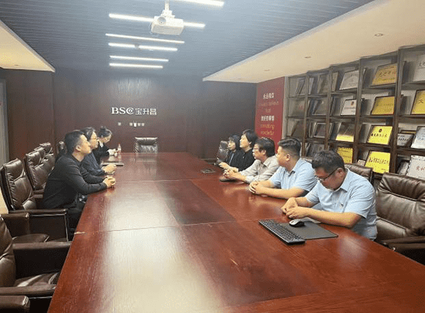 深化政校企联动 访企拓岗促就业——UG环球官方网就业与创新创业指导中心赴唐山市路南区访企拓岗