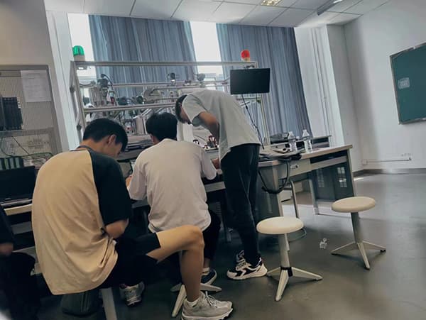 UG环球官方网在国家级A类赛事——第十八届 CIMC “西门子杯”中国智能制造挑战赛中大放异彩