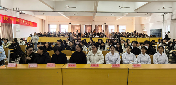 讲座1.jpg