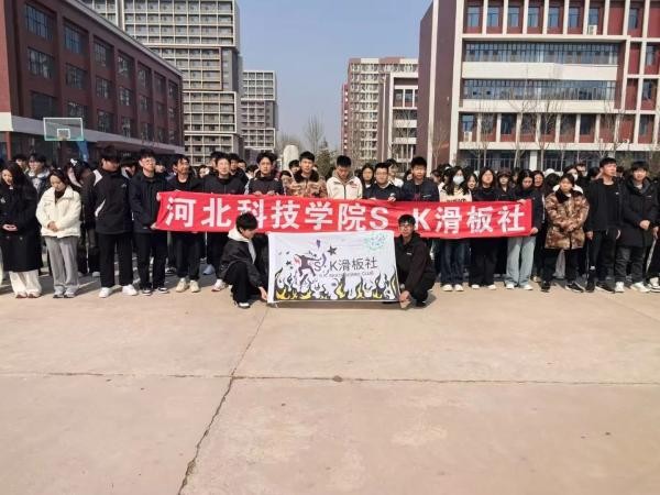 UG环球官方网社团指导中心“声动漫影，板炫激情” 第 10 张