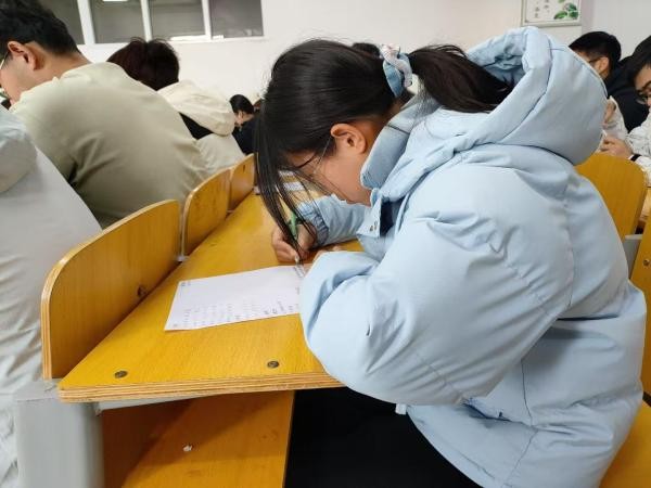 UG环球官方网社团指导中心“锋采竞扬，墨韵流长” 第 8 张
