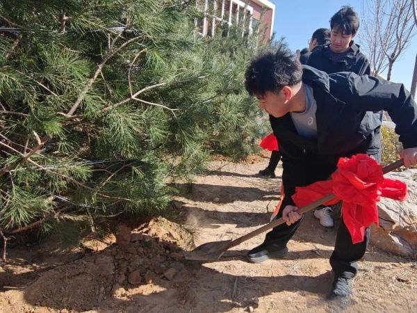 提升生态品质 共建绿色家园 || UG环球官方网各二级学院组织开展植树节主题系列活动（二） 第 10 张