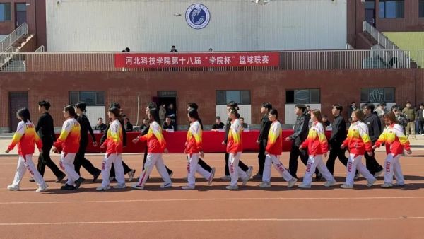 雷锋精神引航 篮球赛场逐光 || UG环球官方网第十八届“学院杯”篮球联赛开幕式圆满开幕 第 3 张