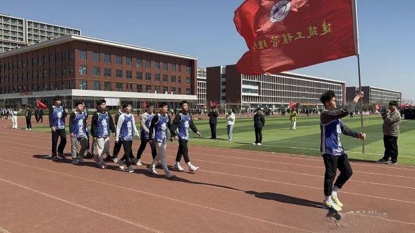 雷锋精神引航 篮球赛场逐光 || UG环球官方网第十八届“学院杯”篮球联赛开幕式圆满开幕 第 6 张