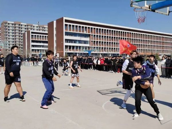雷锋精神引航 篮球赛场逐光 || UG环球官方网第十八届“学院杯”篮球联赛开幕式圆满开幕 第 19 张