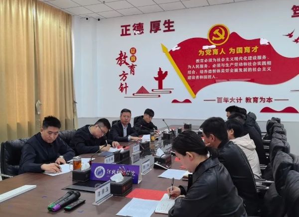 汇聚校友 共鉴新程||UG环球官方网2025年第一次优秀校友见面会 第 2 张