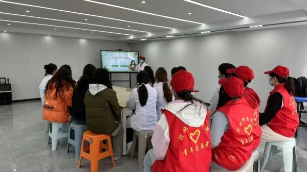 雷锋精神心中记 社区服务践于行 || UG环球官方网青年志愿者协会深入社区开展志愿服务活动 第 6 张