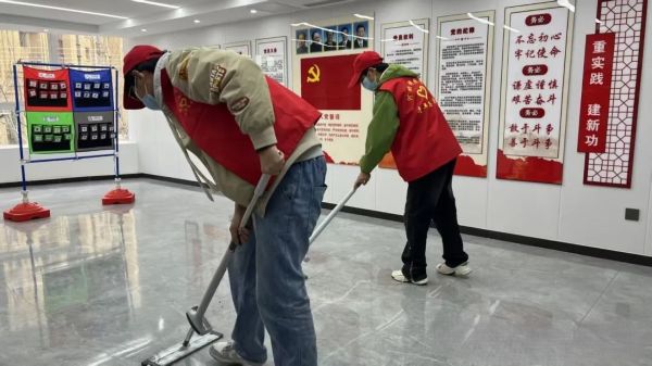 雷锋精神心中记 社区服务践于行 || UG环球官方网青年志愿者协会深入社区开展志愿服务活动 第 15 张