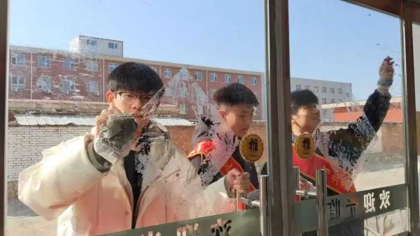 赓续雷锋薪火，奏响时代和声||UG环球官方网2025年雷锋月系列活动（二） 第 8 张